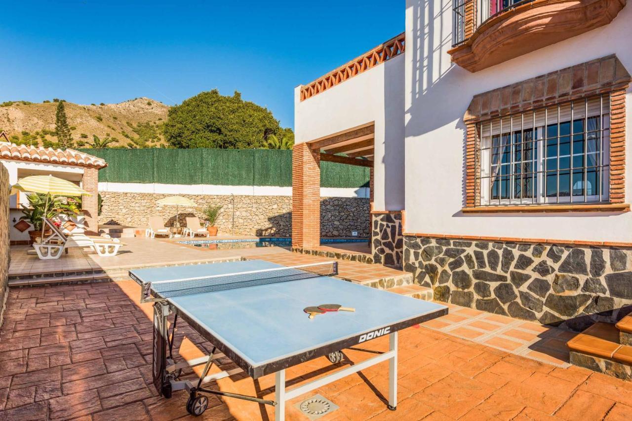 Villa Sol Нерха Екстериор снимка