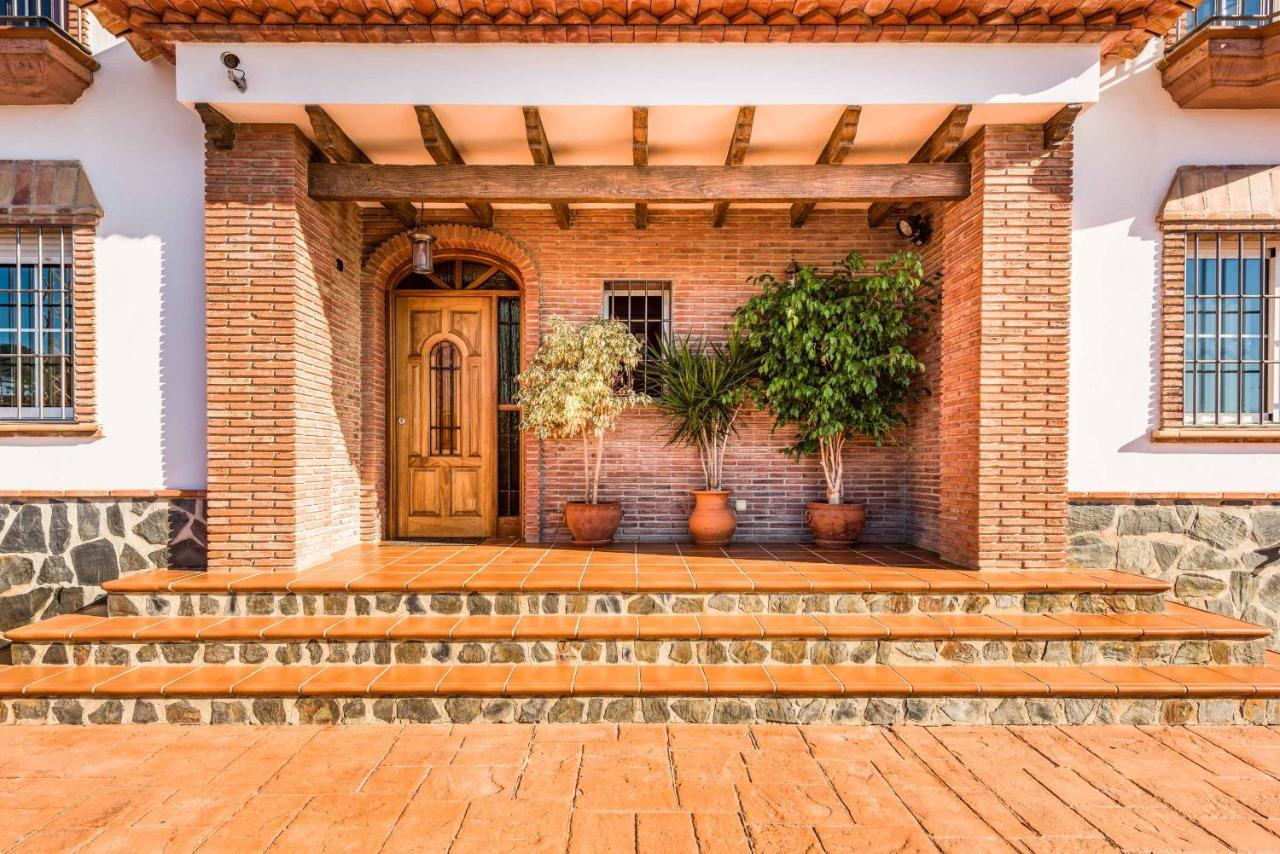 Villa Sol Нерха Екстериор снимка